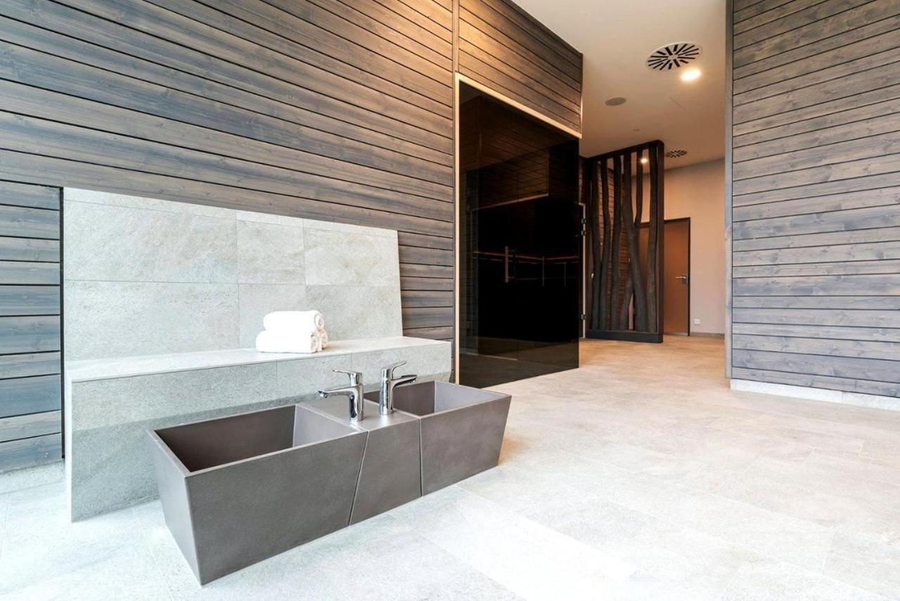 Aparthotel Waterkant Suites 2-Raum Fewo Am Meer Mit Spa Borgerende-Rethwisch Bagian luar foto